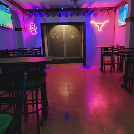Hotel Whiskey Barrel San José Esterno foto
