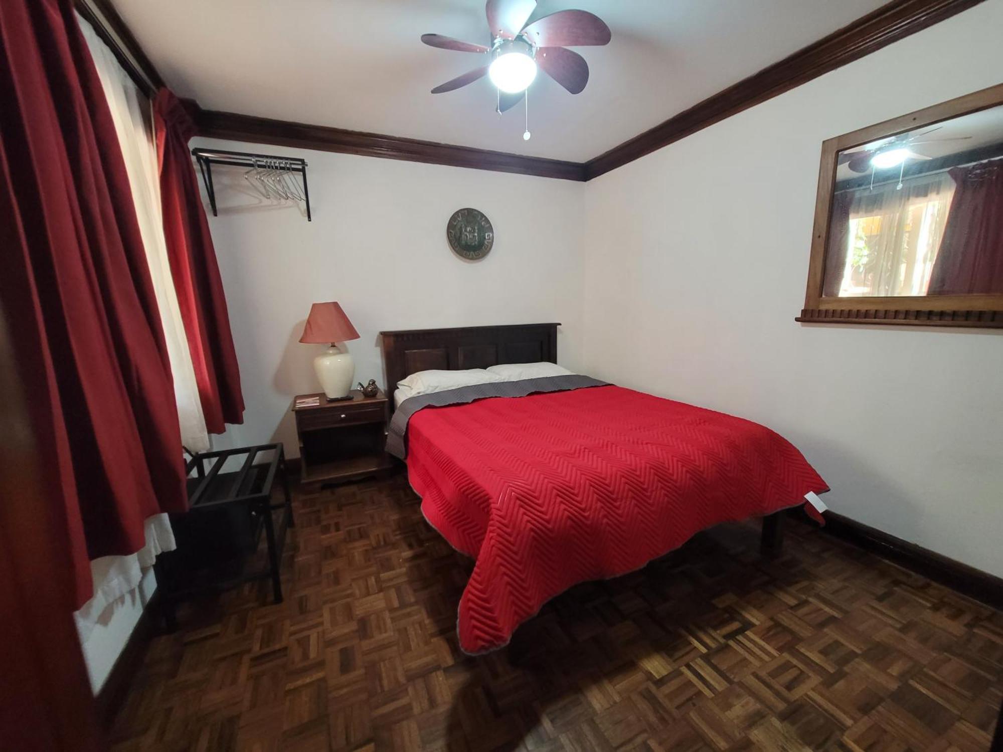 Hotel Whiskey Barrel San José Esterno foto